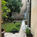 Le Chapitre Avec Jardin - Centre Historique Nîmes