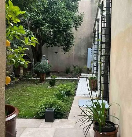 Le Chapitre Avec Jardin - Centre Historique ニーム