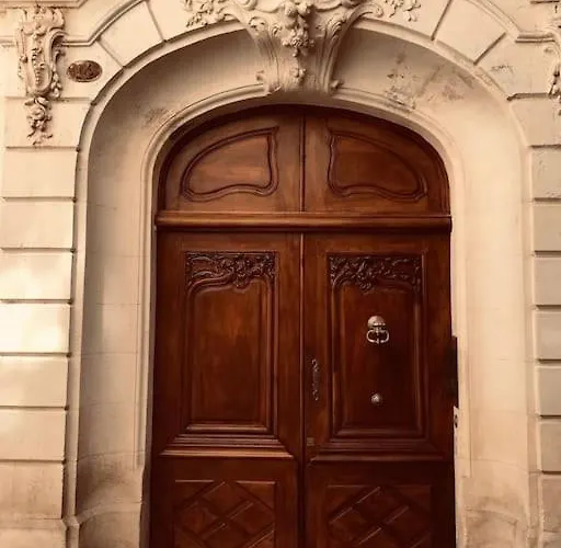 Le Chapitre Avec Jardin - Centre Historique Apartment Nîmes