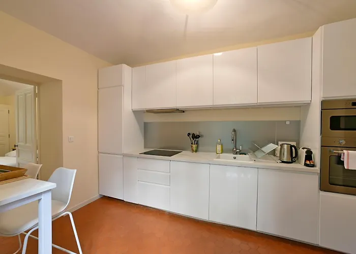 Le Chapitre Avec Jardin - Centre Historique * Nîmes