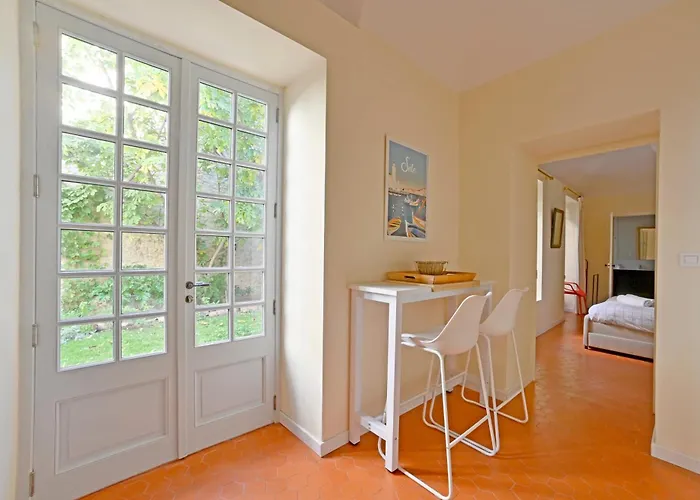 Le Chapitre Avec Jardin - Centre Historique Apartment