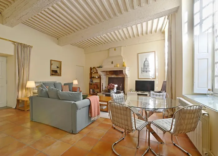 Le Chapitre Avec Jardin - Centre Historique Nîmes